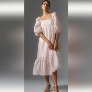 BY Anthropologie Textured Puff-Sleeve Midi pink Dress size Medium